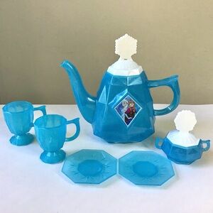 Disney Frozen Tea Set Toy for Kids 8 Piece Blue Plastic Teapot Cups Plates Sugar